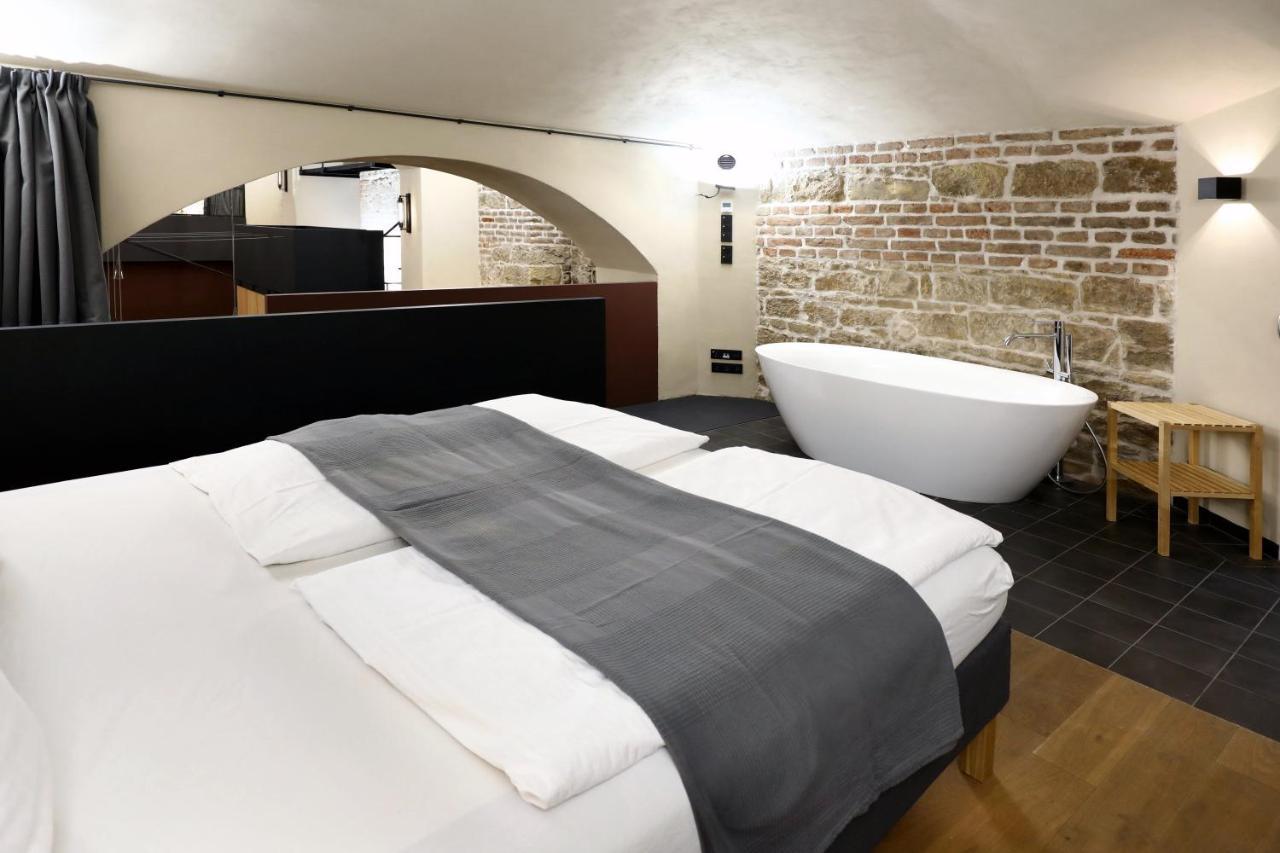 American Loft In The Heart Of Prague Exterior photo
