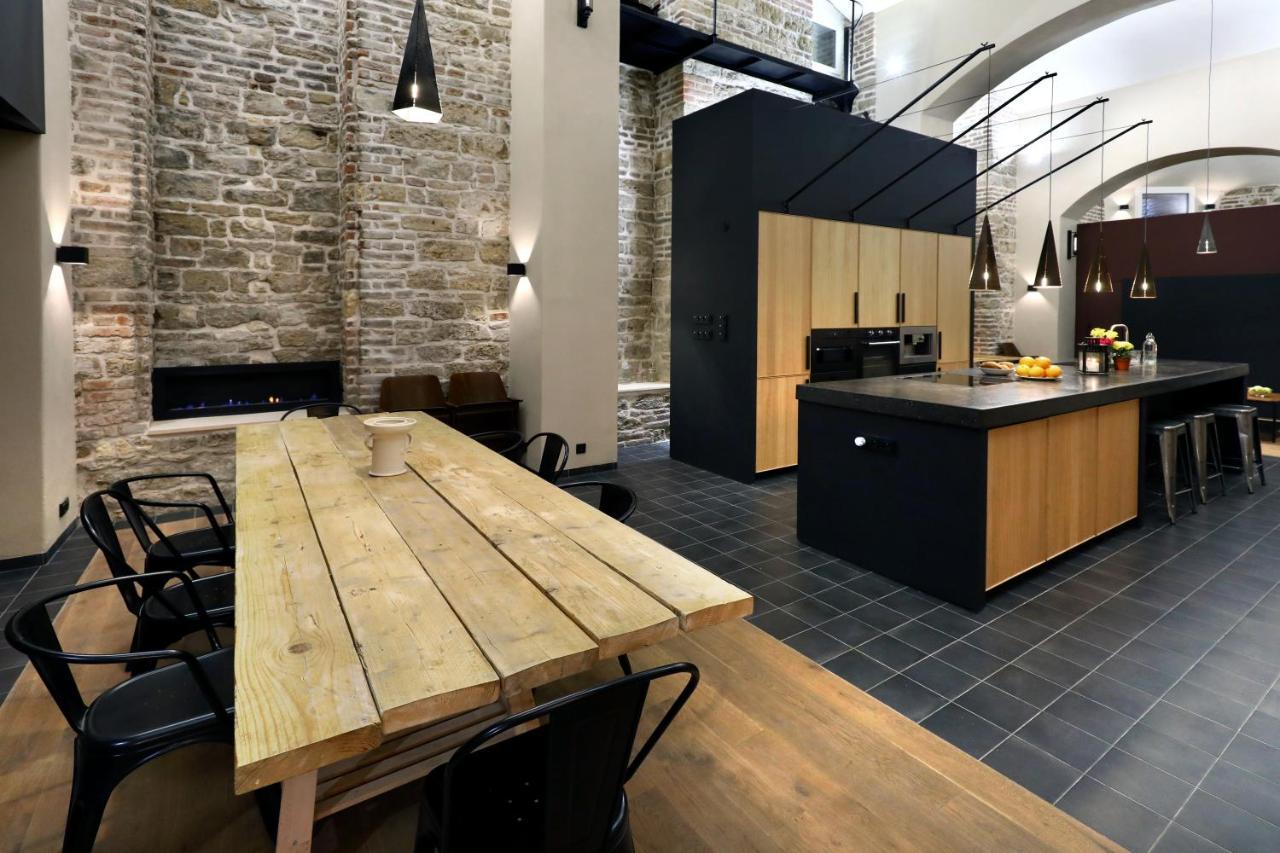 American Loft In The Heart Of Prague Exterior photo